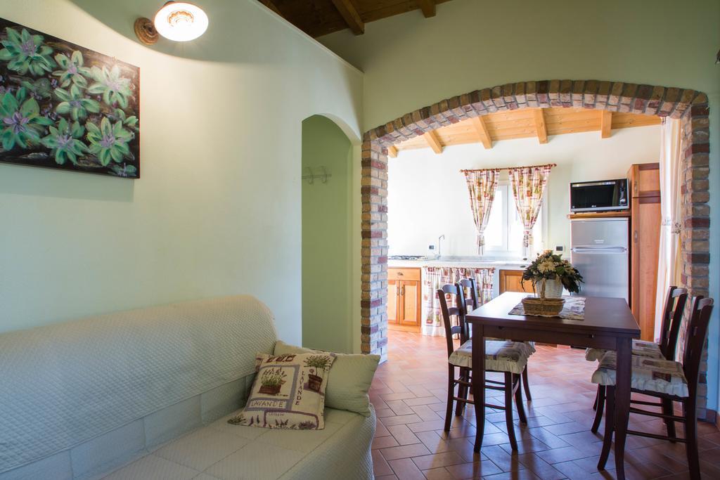 Agriturismo Ada Musso Ss Diano Borello Szoba fotó