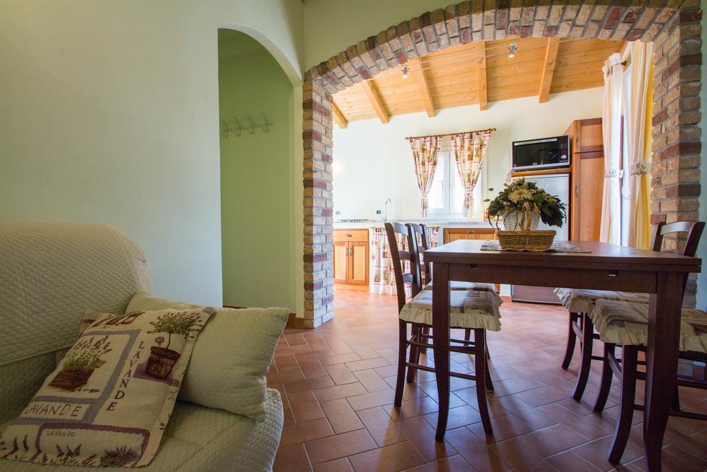 Agriturismo Ada Musso Ss Diano Borello Szoba fotó