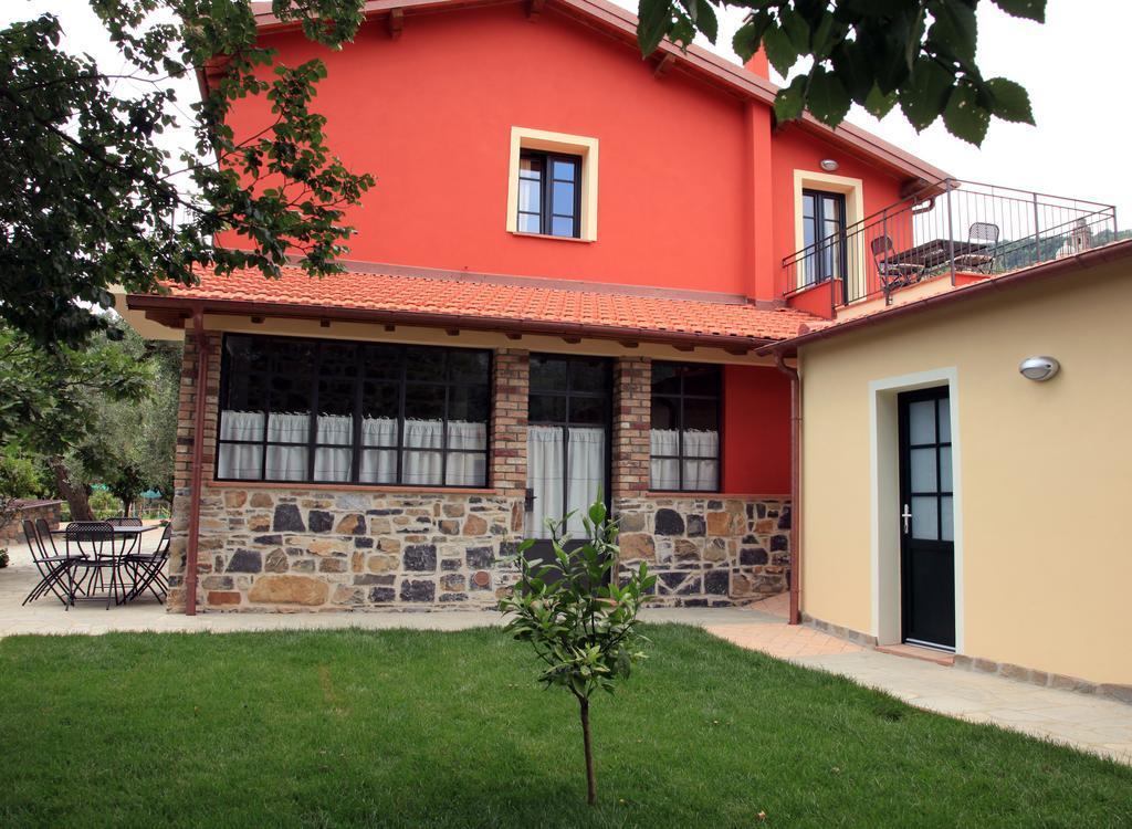 Agriturismo Ada Musso Ss Diano Borello Kültér fotó