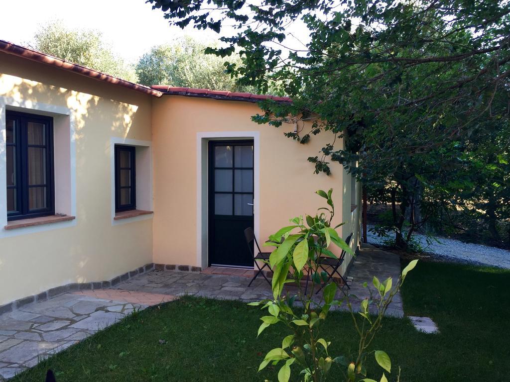 Agriturismo Ada Musso Ss Diano Borello Kültér fotó